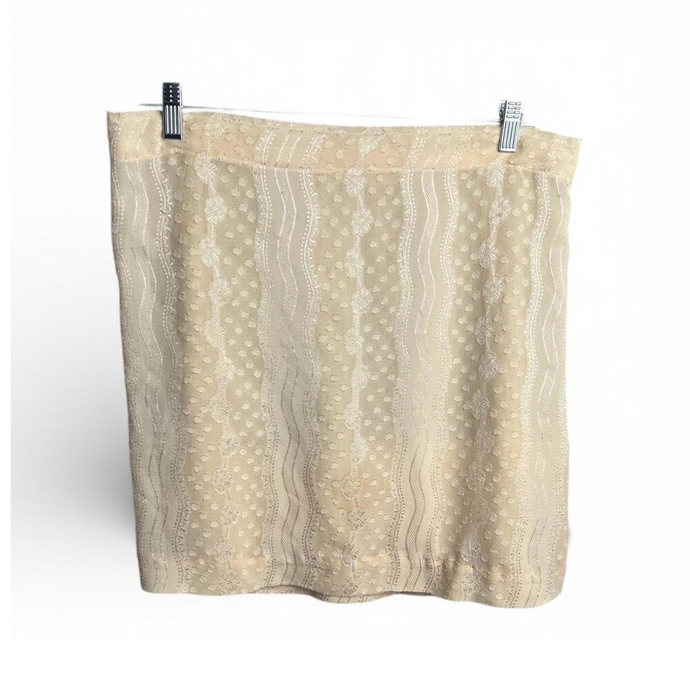 Vintage Cream Lace Two-Piece Skirt Set - Picture 4 of 9